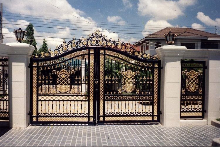 Lưu ý kích thước và không gian khi thiết kế cổng nhà