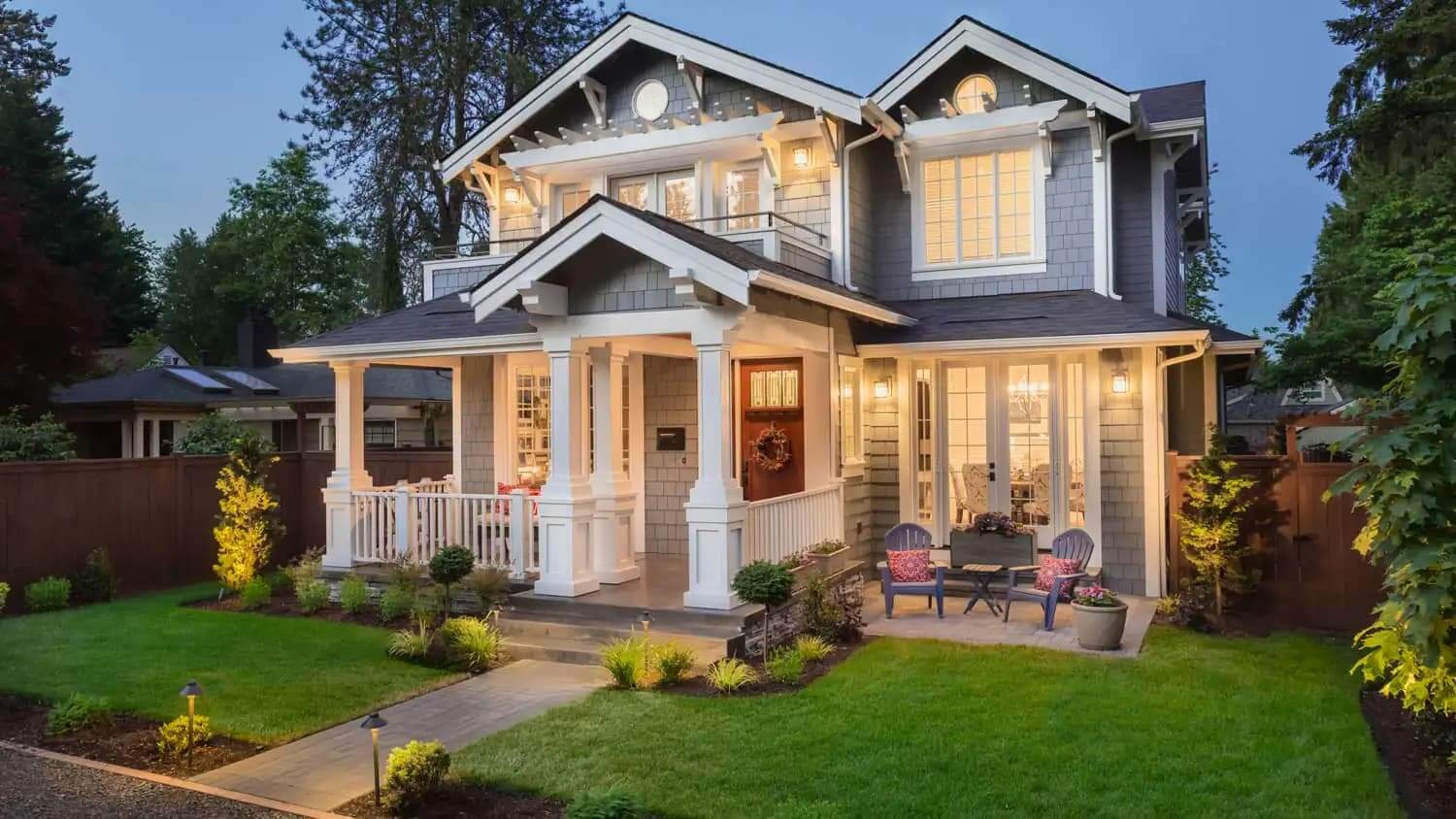 Mẫu nhà 10x10 2 tầng có gara – Tiện lợi cho gia đình hiện đại