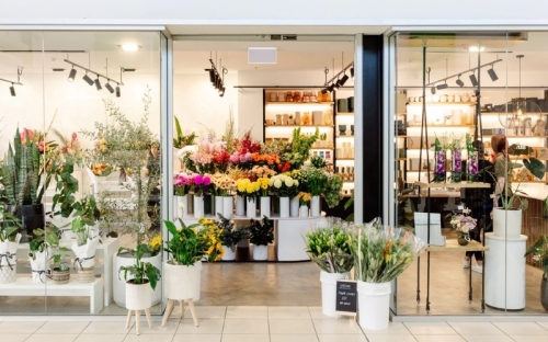 Thiết kế shop hoa tươi nhỏ: Top 25+ mẫu theo xu hướng 2025