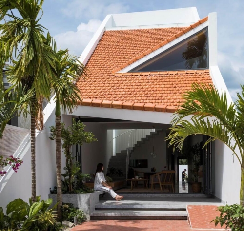 Bộ sưu tập mẫu nhà ống 2 tầng mái ngói đơn giản cuốn hút