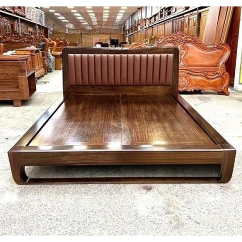 Giường gỗ lát là gì? So sánh giường gỗ lát với các loại giường khác