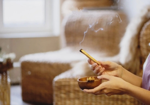 5 Cách Xông Nhà Mới Chuẩn Nhất Khi Nhập Trạch Để Đuổi Tà, Đón May